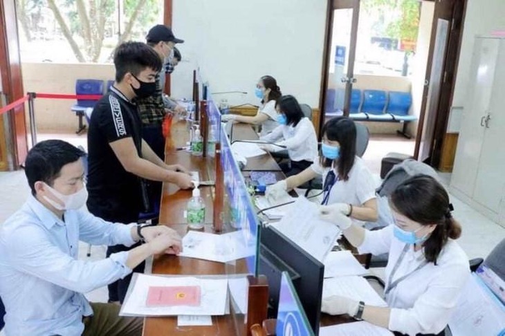 Nghỉ hưu trước tuổi diện tinh giản được hưởng những quyền lợi gì?- Ảnh 1. Nghỉ hưu trước tuổi diện tinh giản được hưởng những quyền lợi gì?- Ảnh 1.