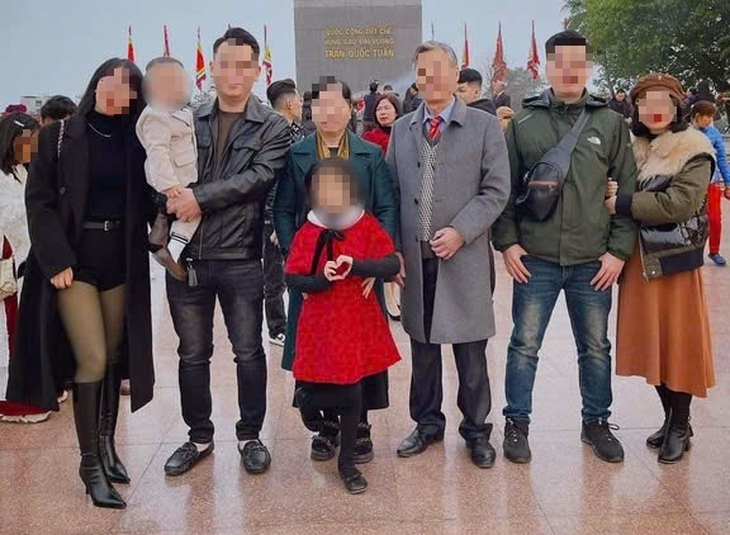 Cuộc sống đảo lộn vì bức ảnh gây hiểu lầm là các nạn nhân trong vụ tai nạn nghiêm trọng ở Nam Định- Ảnh 1. Cuộc sống đảo lộn vì bức ảnh gây hiểu lầm là các nạn nhân trong vụ tai nạn nghiêm trọng ở Nam Định- Ảnh 1.