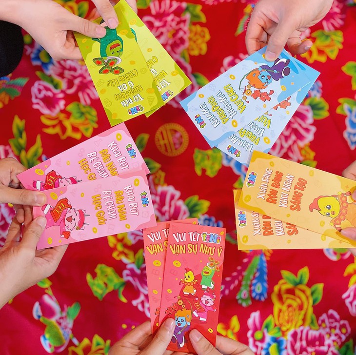 Cha mẹ giữ hộ tiền lì xì của con nhưng không trả liệu có bị phạt?- Ảnh 1. Cha mẹ giữ hộ tiền lì xì của con nhưng không trả liệu có bị phạt?- Ảnh 1.