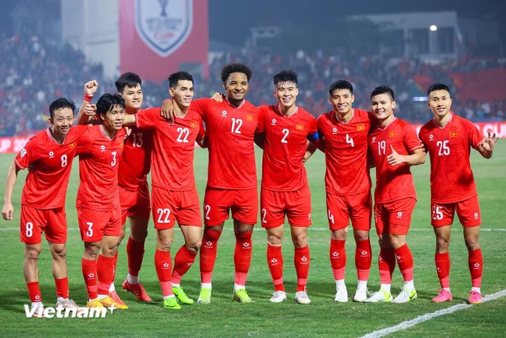 Chung kết lượt về AFF Cup 2024: Chờ Đội tuyển Việt Nam 'viết sử' trên đất Thái- Ảnh 1.