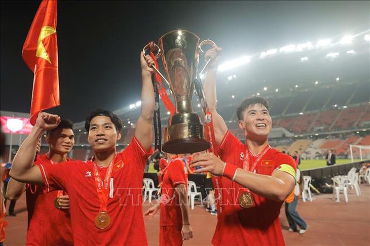 FIFA gửi lời chúc đặc biệt tới ĐT Việt Nam, động viên Xuân Son vượt qua khó khăn- Ảnh 1.