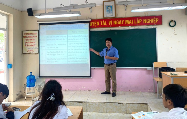 Không có tiền thưởng theo Nghị định 73, giáo viên hẫng hụt, lo lắng- Ảnh 1. Không có tiền thưởng theo Nghị định 73, giáo viên hẫng hụt, lo lắng- Ảnh 1.