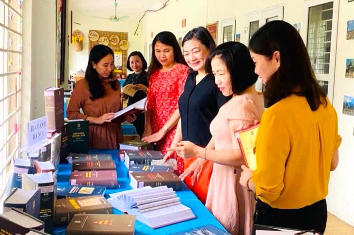 Không có tiền thưởng theo Nghị định 73, giáo viên hẫng hụt, lo lắng- Ảnh 2. Không có tiền thưởng theo Nghị định 73, giáo viên hẫng hụt, lo lắng- Ảnh 2.