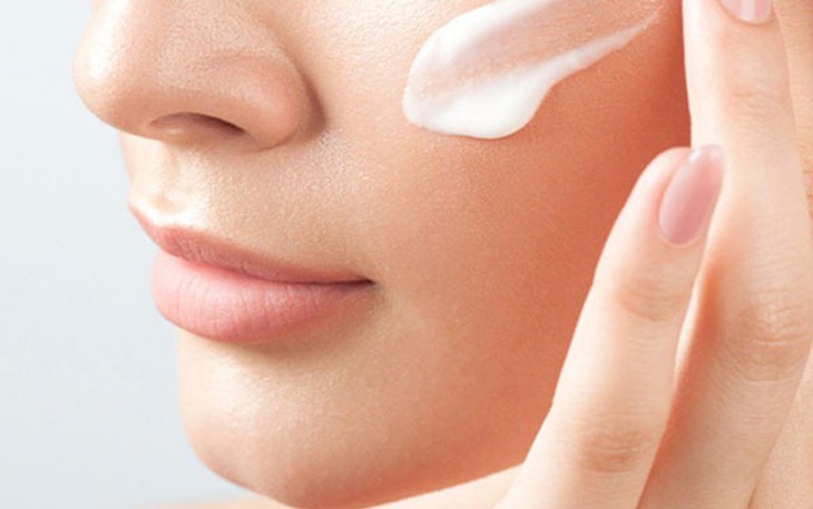 Đình chỉ, thu hồi và tiêu hủy kem dưỡng trắng da ngăn ngừa nám- Ảnh 2.