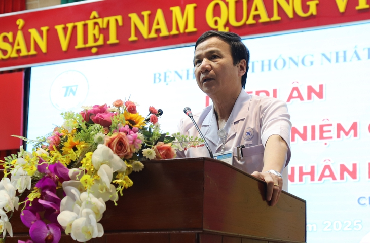 'Tôi nén đau thương hiến tạng con mình để mang phước lành cho con, giúp ích xã hội'- Ảnh 1. 'Tôi nén đau thương hiến tạng con mình để mang phước lành cho con, giúp ích xã hội'- Ảnh 1.