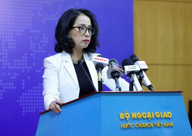 Sẵn sàng bảo hộ công dân Việt Nam vụ lật phà ở Hàn Quốc, động đất ở Trung Quốc- Ảnh 1. Sẵn sàng bảo hộ công dân Việt Nam vụ lật phà ở Hàn Quốc, động đất ở Trung Quốc- Ảnh 1.