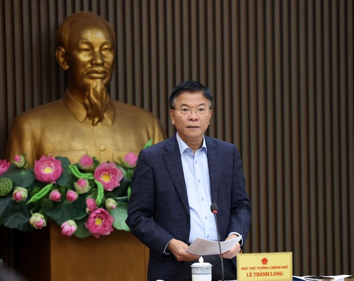 Phó Thủ tướng yêu cầu tập trung triển khai tốt công tác đảm bảo ATTP dịp Tết Nguyên đán- Ảnh 4. Phó Thủ tướng yêu cầu tập trung triển khai tốt công tác đảm bảo ATTP dịp Tết Nguyên đán- Ảnh 4.