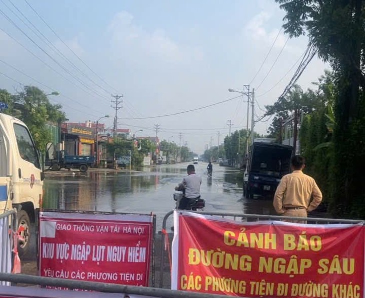Cập nhật tình hình ngập lụt trên cao tốc Hà Nội - Thái Nguyên hôm nay 10/10- Ảnh 1.