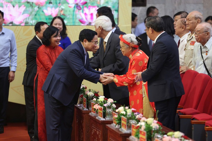 Phát biểu của Thủ tướng Chính phủ tại Đại hội Thi đua yêu nước TP. Hà Nội giai đoạn 2025 – 2030- Ảnh 2. Phát biểu của Thủ tướng Chính phủ tại Đại hội Thi đua yêu nước TP. Hà Nội giai đoạn 2025 – 2030- Ảnh 2.