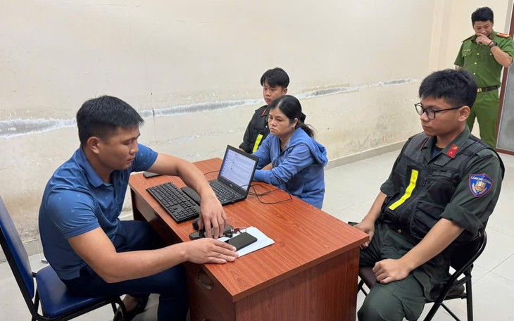 Bắt giữ người phụ nữ lừa đảo gần 300 triệu rồi trốn vào TPHCM
