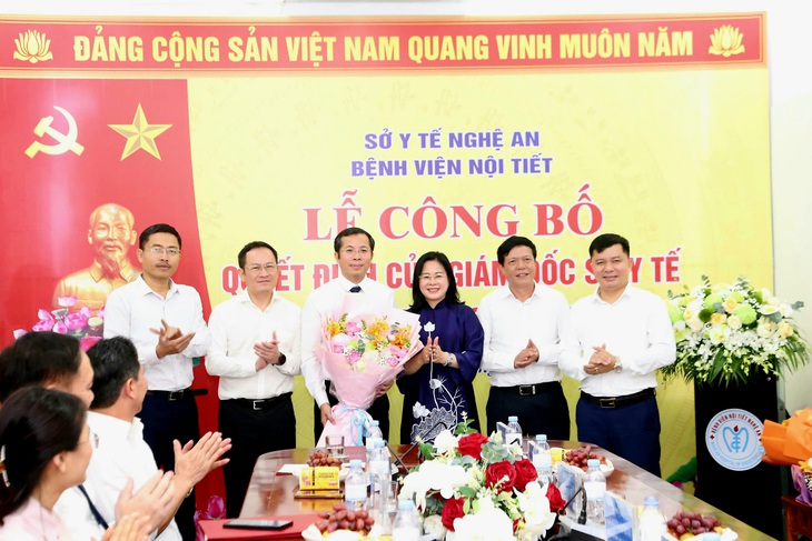 Bệnh viện Nội tiết Nghệ An có tân giám đốc- Ảnh 2.