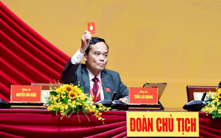 Tổng Bí thư Tô Lâm tin tưởng TPHCM sẽ vươn lên mạnh mẽ, hiện thực hóa khát vọng phát triển mới- Ảnh 6.