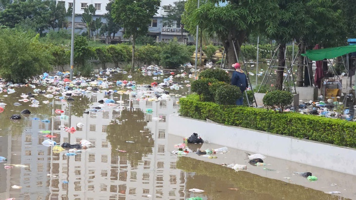 Hà Nội, Thái Nguyên và Bắc Ninh vẫn còn nhiều điểm ngập- Ảnh 2. Hà Nội, Thái Nguyên và Bắc Ninh vẫn còn nhiều điểm ngập- Ảnh 2.