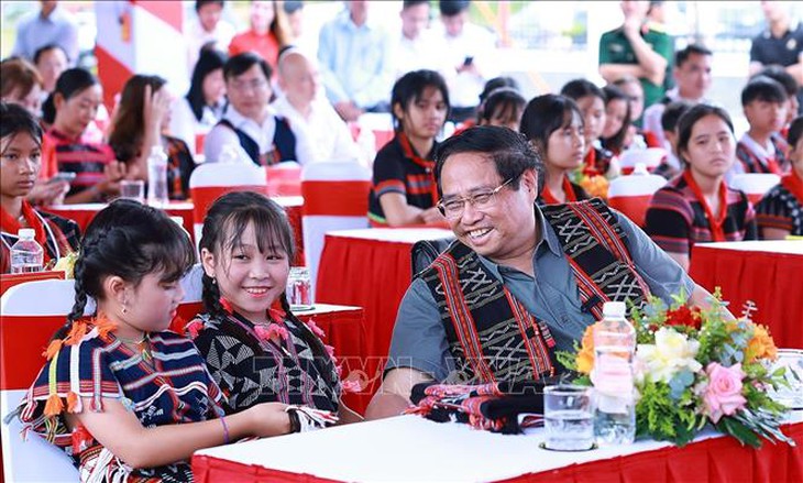 Thủ tướng Phạm Minh Chính dự Lễ khởi công trường học tại xã biên giới của Đà Nẵng- Ảnh 12.