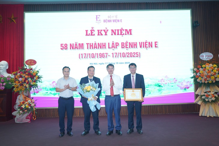 Bệnh viện E kỷ niệm 58 năm thành lập, hướng tới hoàn thiện bệnh án điện tử vì sự hài lòng của người bệnh- Ảnh 5.
