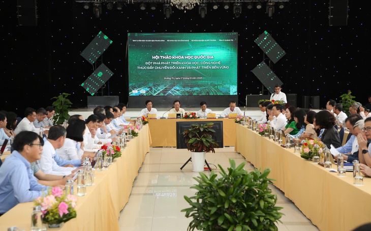 Đột phá phát triển khoa học, công nghệ để thúc đẩy chuyển đổi xanh và phát triển bền vững
