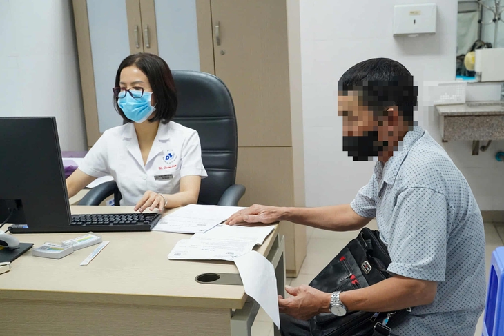 Cả gia đình ở Thái Nguyên mắc ghẻ sau lũ lụt và cảnh báo từ bác sĩ- Ảnh 1.
