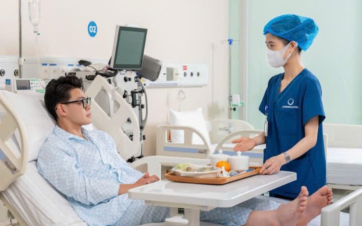 Điều dưỡng bị đâm 11 nhát đã xuất viện, tiếp tục điều trị phục hồi thần kinh- Ảnh 3.