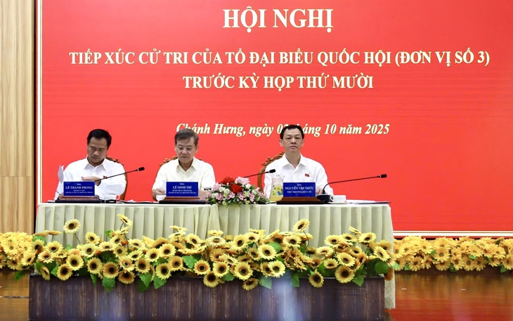 Phó Chủ tịch Quốc hội trả lời kiến nghị cử tri về chính sách thu hút, giữ chân bác sĩ có trình độ về cơ sở- Ảnh 5.