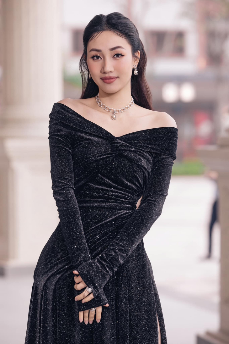Á hậu quê Hải Phòng lấy chồng doanh nhân giàu có khi vừa đăng quang, hiện cuộc sống ra sao?- Ảnh 2.