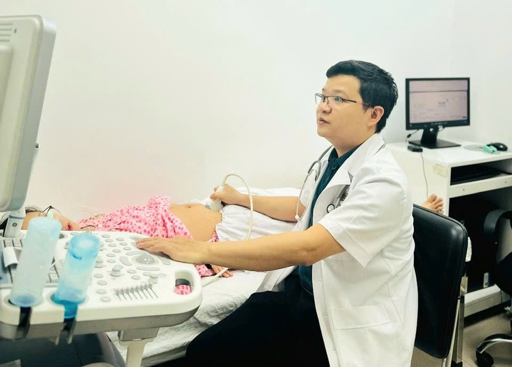 Dây rốn thắt nút có đẻ thường được không?- Ảnh 3.