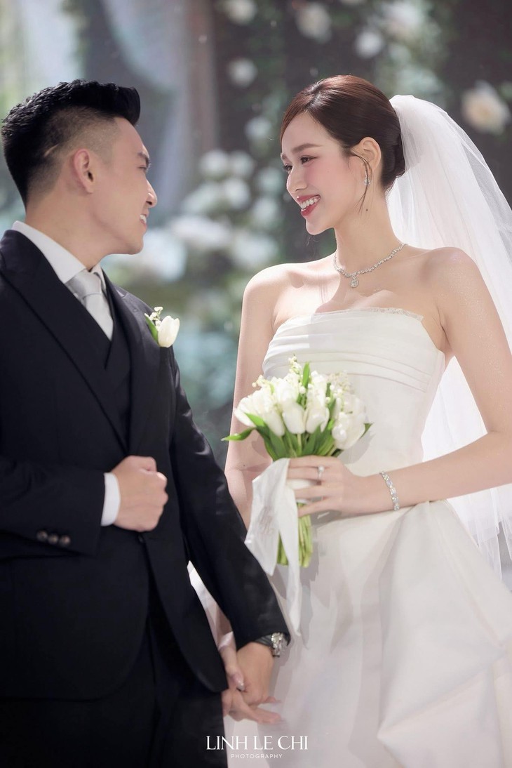 Vì sao Đỗ Mỹ Linh và nhiều người đẹp vắng bóng trong đám cưới của Đỗ Thị Hà?- Ảnh 1.