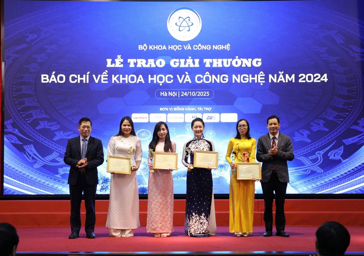 Báo chí đóng vai trò quan trọng lan tỏa tinh thần Nghị quyết 57 đến người dân- Ảnh 3.