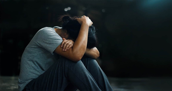 Người nhiễm HIV dễ mắc trầm cảm: Cần phát hiện và can thiệp sớm- Ảnh 1.