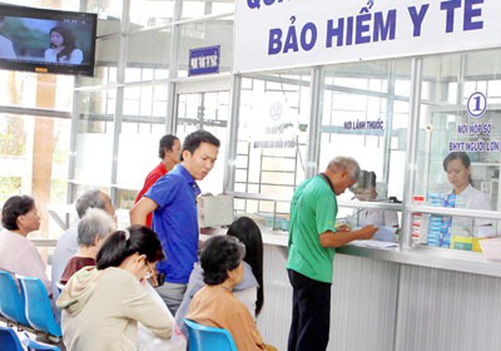 Bộ Y tế: Đảm bảo quyền lợi khám chữa bệnh BHYT người dân vùng bị ảnh hưởng mưa, lũ- Ảnh 1.