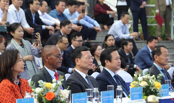 Tuần lễ Số 2025: Việt Nam chủ trì bàn chính sách AI toàn cầu- Ảnh 3.