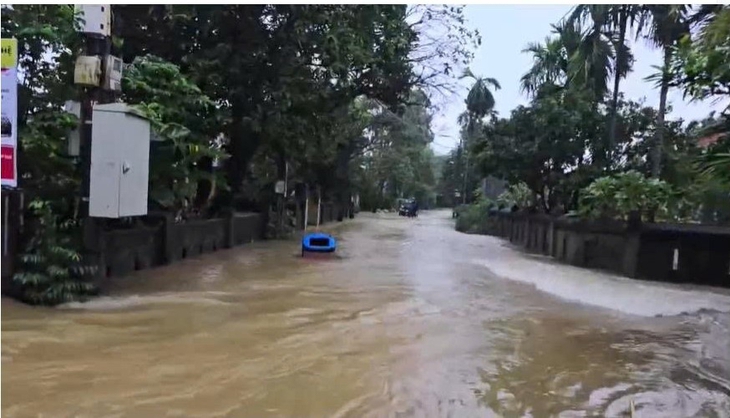 TP Huế mưa lịch sử chưa từng ghi nhận ở Việt Nam- Ảnh 3.