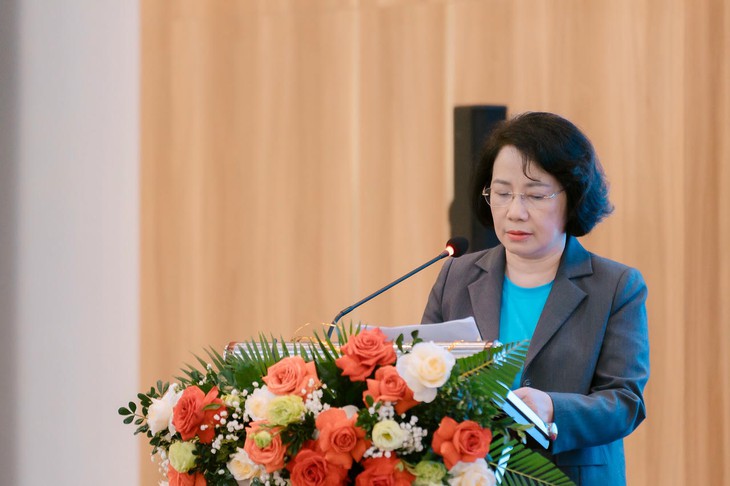 'Bỏ đi mỗi điếu thuốc là thêm một hơi thở trong lành cho chính bản thân và những người thân yêu'- Ảnh 1.