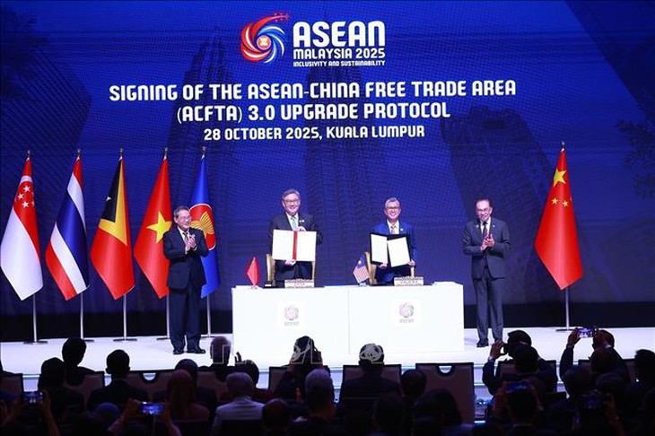 Thủ tướng Phạm Minh Chính dự Hội nghị Cấp cao ASEAN - Trung Quốc lần thứ 28- Ảnh 7.