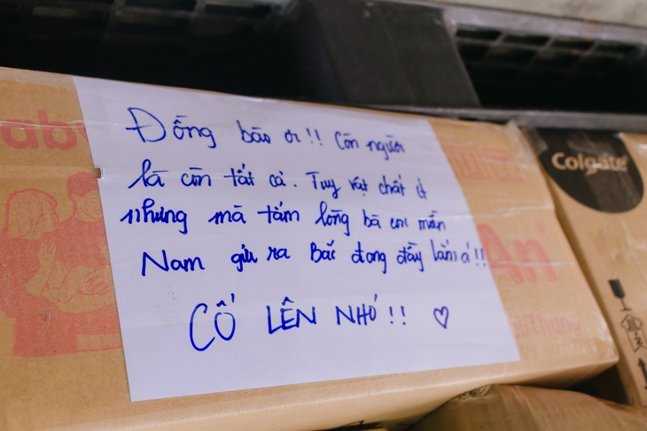 TPHCM tiếp tục gửi 70 tấn hàng cứu trợ hỗ trợ đồng bào vùng bão, lũ- Ảnh 3.