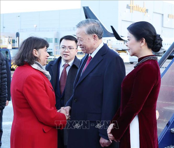 Tổng Bí thư Tô Lâm bắt đầu thăm chính thức Liên hiệp Vương quốc Anh và Bắc Ireland- Ảnh 3. Tổng Bí thư Tô Lâm bắt đầu thăm chính thức Liên hiệp Vương quốc Anh và Bắc Ireland- Ảnh 3.