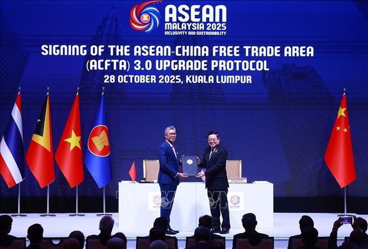 Thủ tướng Phạm Minh Chính dự Hội nghị Cấp cao ASEAN - Trung Quốc lần thứ 28- Ảnh 6.