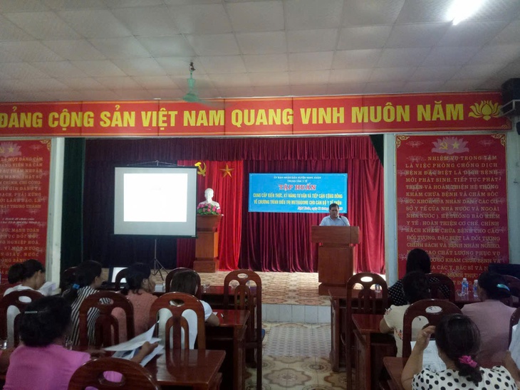 Người 17 năm 'giữ lửa' trong công tác phòng, chống HIV/AIDS- Ảnh 2.