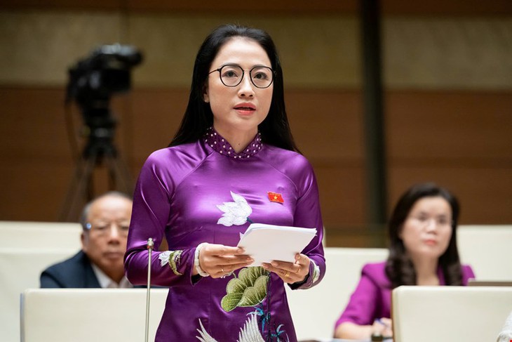 ĐBQH Trần Khánh Thu: Xin đừng để nhân viên y tế vừa cứu người, vừa phải sợ bị hành hung- Ảnh 2.