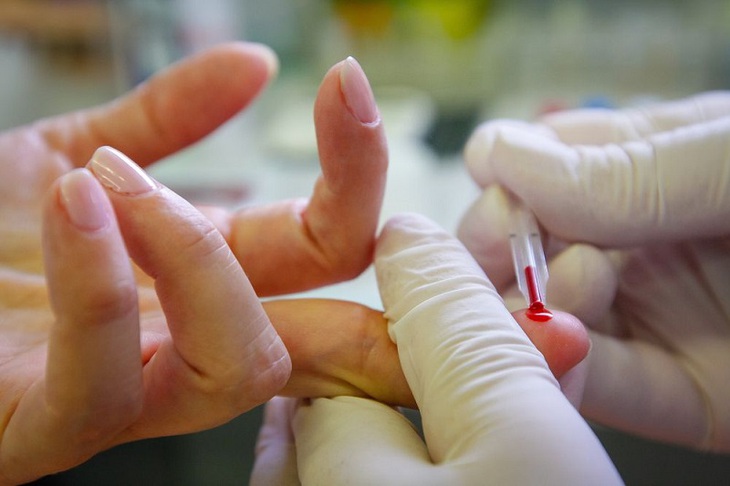 Tiếp cận toàn diện trong chăm sóc và điều trị HIV: Lấy người bệnh làm trung tâm- Ảnh 1. Tiếp cận toàn diện trong chăm sóc và điều trị HIV: Lấy người bệnh làm trung tâm- Ảnh 1.
