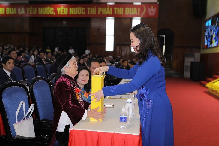 Phó Chủ tịch nước dự Đại hội Thi đua yêu nước tỉnh Thanh Hóa lần thứ XI- Ảnh 8.