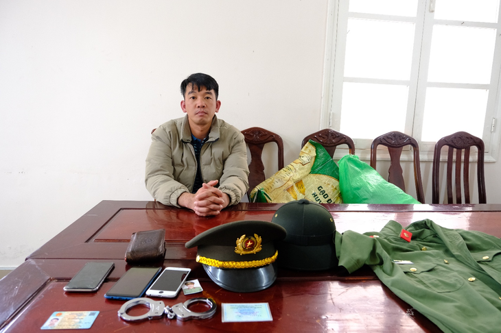 Bắt giữ thanh niên giả danh công an để ‘tạo uy tín’- Ảnh 1.