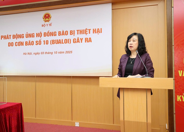 Bộ trưởng Đào Hồng Lan kêu gọi cán bộ công chức, người lao động ngành y tế ủng hộ đồng bào bị thiệt hại do bão số 10- Ảnh 1.