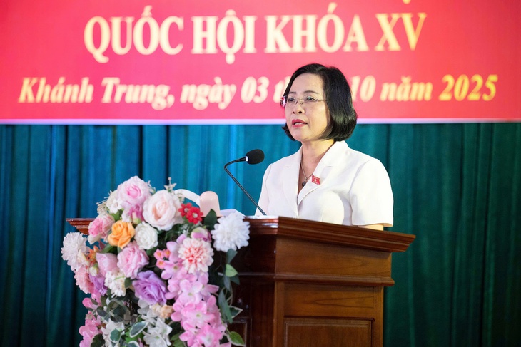 Phó Chủ tịch Quốc hội trả lời kiến nghị cử tri về chính sách thu hút, giữ chân bác sĩ có trình độ về cơ sở- Ảnh 2. Phó Chủ tịch Quốc hội trả lời kiến nghị cử tri về chính sách thu hút, giữ chân bác sĩ có trình độ về cơ sở- Ảnh 2.