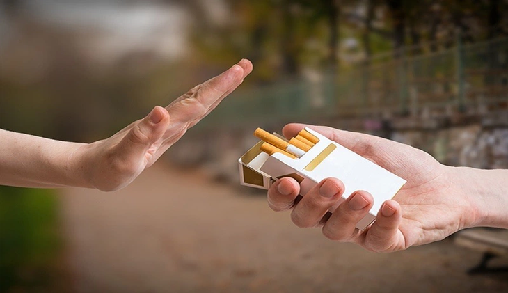Bộ Y tế đề nghị thanh kiểm tra, xử lý nghiêm vi phạm thực hiện Nghị quyết của Quốc hội về cấm thuốc lá điện tử, nung nóng - Ảnh 1.