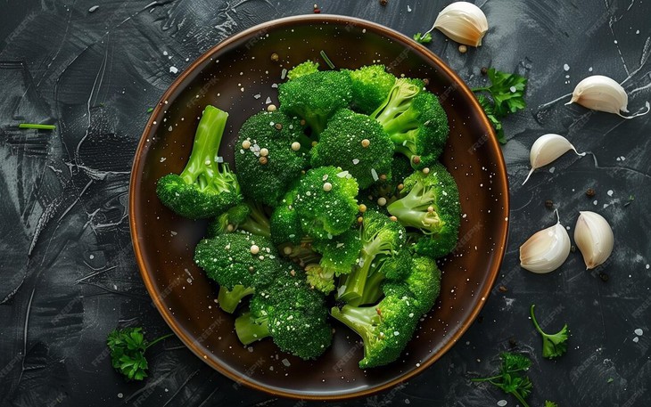 Top 10 loại rau không chứa tinh bột giúp đẩy nhanh tốc độ giảm cân