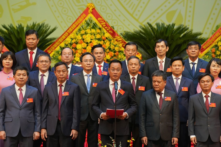 Ông Lê Ngọc Quang giữ chức Bí thư Tỉnh ủy Quảng Trị nhiệm kỳ 2025-2030- Ảnh 3.