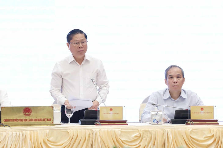 Bộ GD&ĐT nêu 9 biện pháp ngăn chặn việc lạm thu đầu năm học- Ảnh 2. Bộ GD&ĐT nêu 9 biện pháp ngăn chặn việc lạm thu đầu năm học- Ảnh 2.