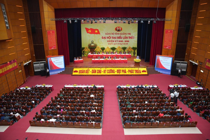 Ông Lê Ngọc Quang giữ chức Bí thư Tỉnh ủy Quảng Trị nhiệm kỳ 2025-2030- Ảnh 1.