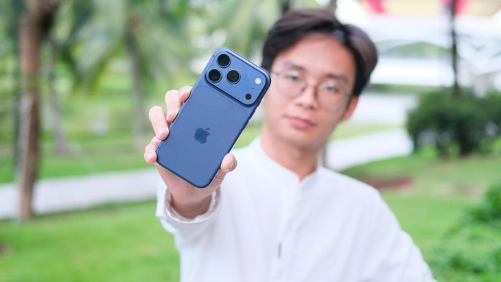 iPhone 17 Pro giá bao nhiêu? So sánh thông số vs iPhone 17 thường- Ảnh 1.