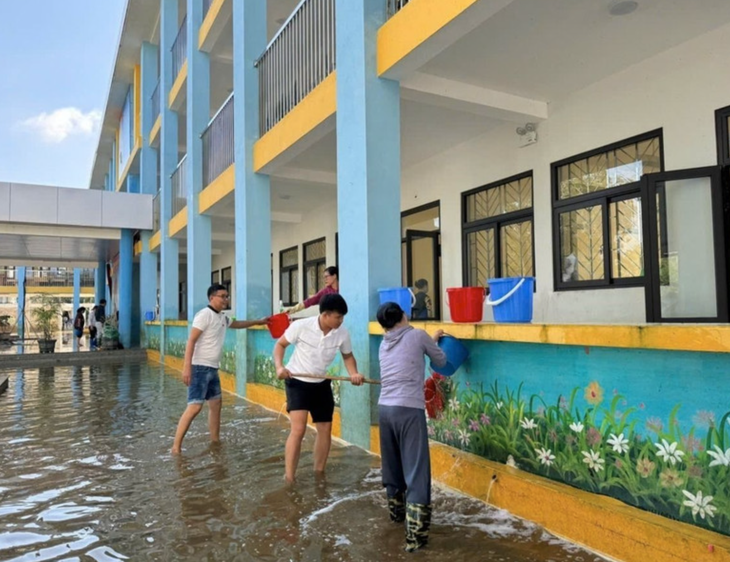 Hà Nội thông tin tới các trường học ứng phó với hoàn lưu bão số 11